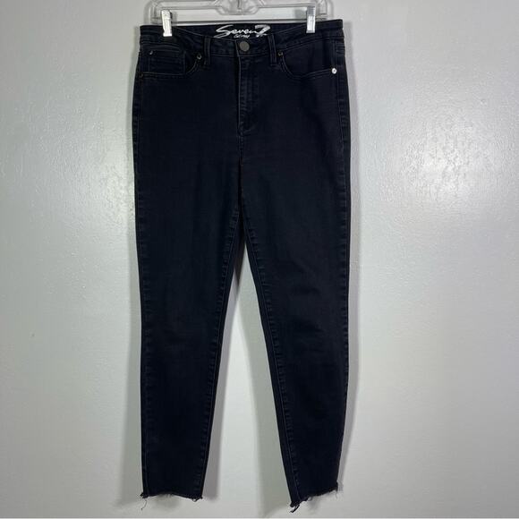 Seven7 Mid Rise Skinny Jeans, Raw Hem. Size 12. In excellent condition! Black - Picture 1 of 8